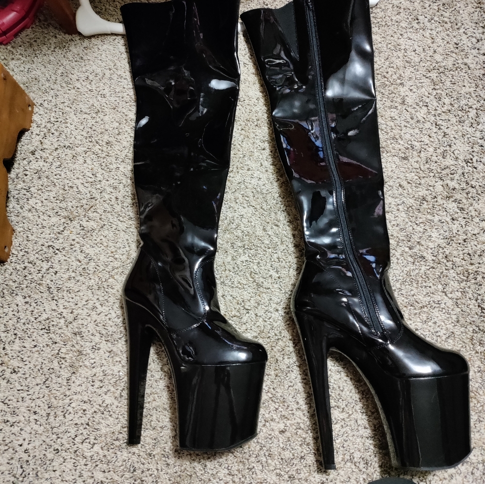Please adore-3000 boots